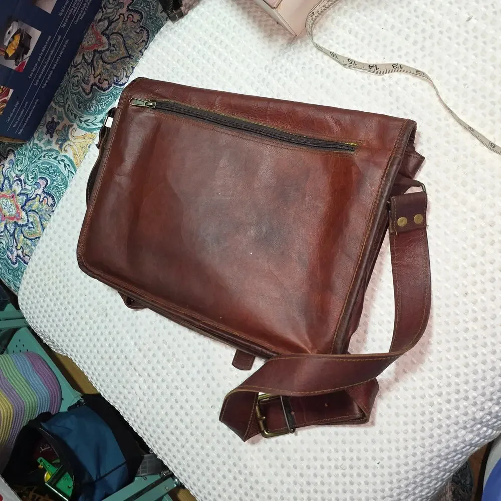 HANDMADE GENUINE LEATHER MESSENGER 15